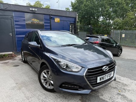 HYUNDAI I40 1.7 CRDi Blue Drive SE Nav Tourer Euro 6 (s/s) 5dr