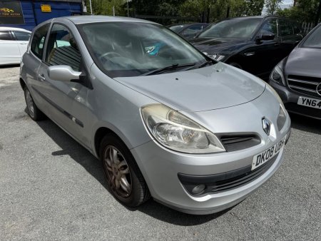 RENAULT CLIO 1.2 16v Expression 3dr